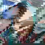 Ratna Astuti profile icon