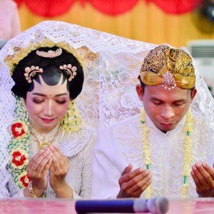 Resty NOvianingtiyas profile icon