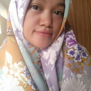 henni Mariati profile icon