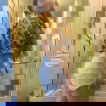 Queeny Iyarin profile icon