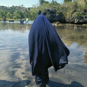 Eka Nurul Mutia profile icon