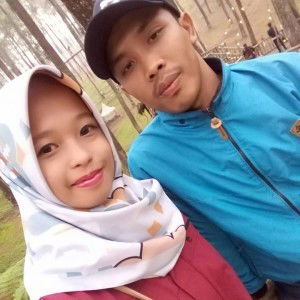 rheni anggraeni profile icon