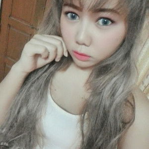 พ่อเต้ยแม่เบนพี่นิวน้องมีนา profile icon