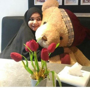 Ananda Roselina profile icon