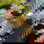 Putri Ulfatul profile icon