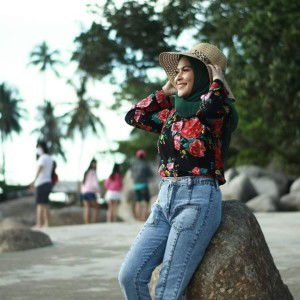 Andhini Diienutt profile icon