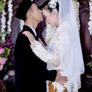 Desia Pungky profile icon