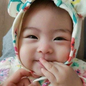 Icha Ayu Agustin profile icon