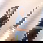 Favour Akaran profile icon