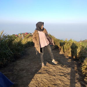 Evi Dwi profile icon