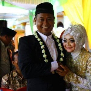 Ira Surya Ningsih profile icon