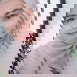 Indah Pratiwi profile icon