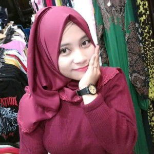 Nur Wianti profile icon