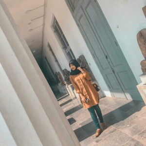 devi setiyanti profile icon