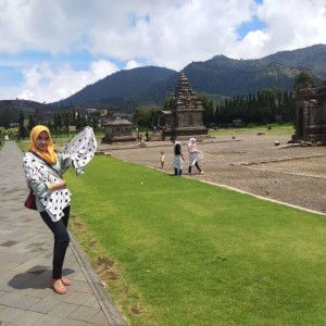 Laela Nurcahyani profile icon