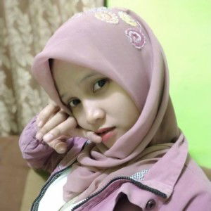 Ayu Anggini profile icon