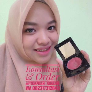 Fitri Apriani profile icon