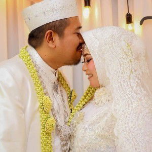 Ajeng Gendats profile icon