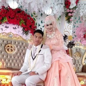 Ayue Rozakk profile icon