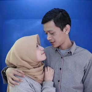 Kokom Komalasari profile icon