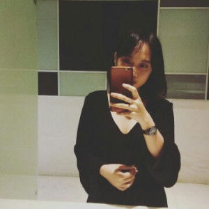 Ria Aninditia profile icon