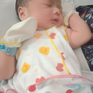 Khanza Almira profile icon