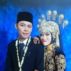 Puji Mei Rahayu profile icon