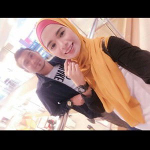 nur husniah azuani profile icon