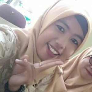 Listya Wulandari profile icon