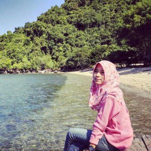 Esti Surya profile icon