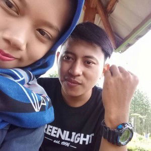 Arum Trisiandini profile icon