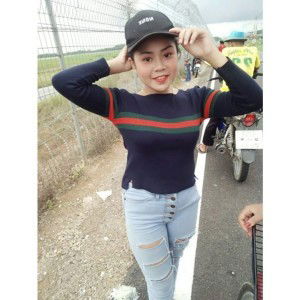 ชื่อ' รีน่า profile icon