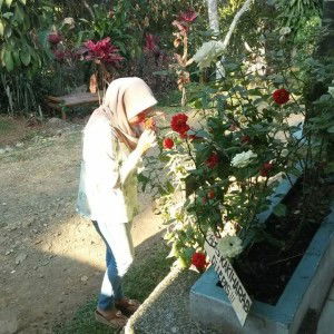 Kholis Nisa profile icon