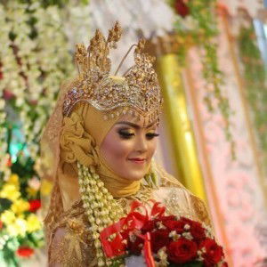 Nur Laily profile icon