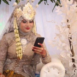 Indah Imaniar profile icon