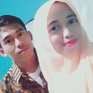 Siti Darustanti profile icon