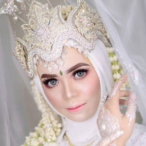 Iis Solekhana profile icon