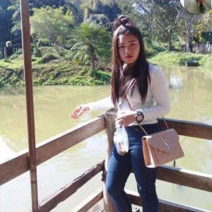 นุช' โมเลกุล profile icon