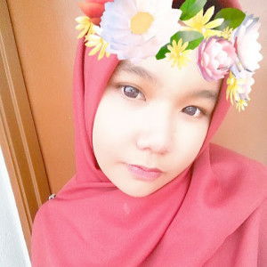 Nur Eliyina profile icon