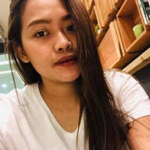 gladdys sinque profile icon