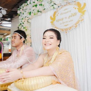 นฤมล profile icon