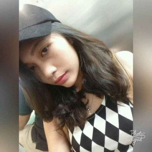 R a c e l profile icon