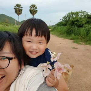 Nutthaphatt Phatitriwatt profile icon