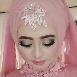 Wulan Kurniawan profile icon