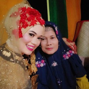 Dewi Sartika Hwl profile icon