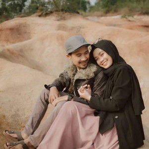 Deela Damayanti profile icon