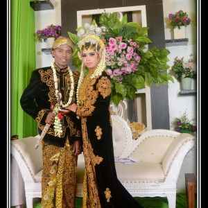 triwahyuni profile icon