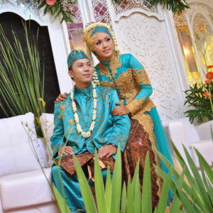 Iis Kurniasih profile icon