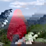 nuraini tri w profile icon