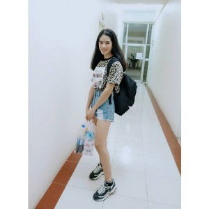 Sine Sine profile icon